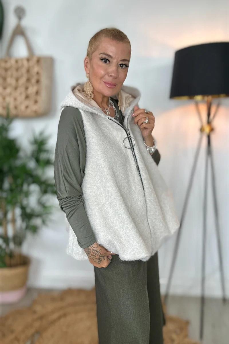 Oslo Hooded Sleeveless Jacket - Image 7