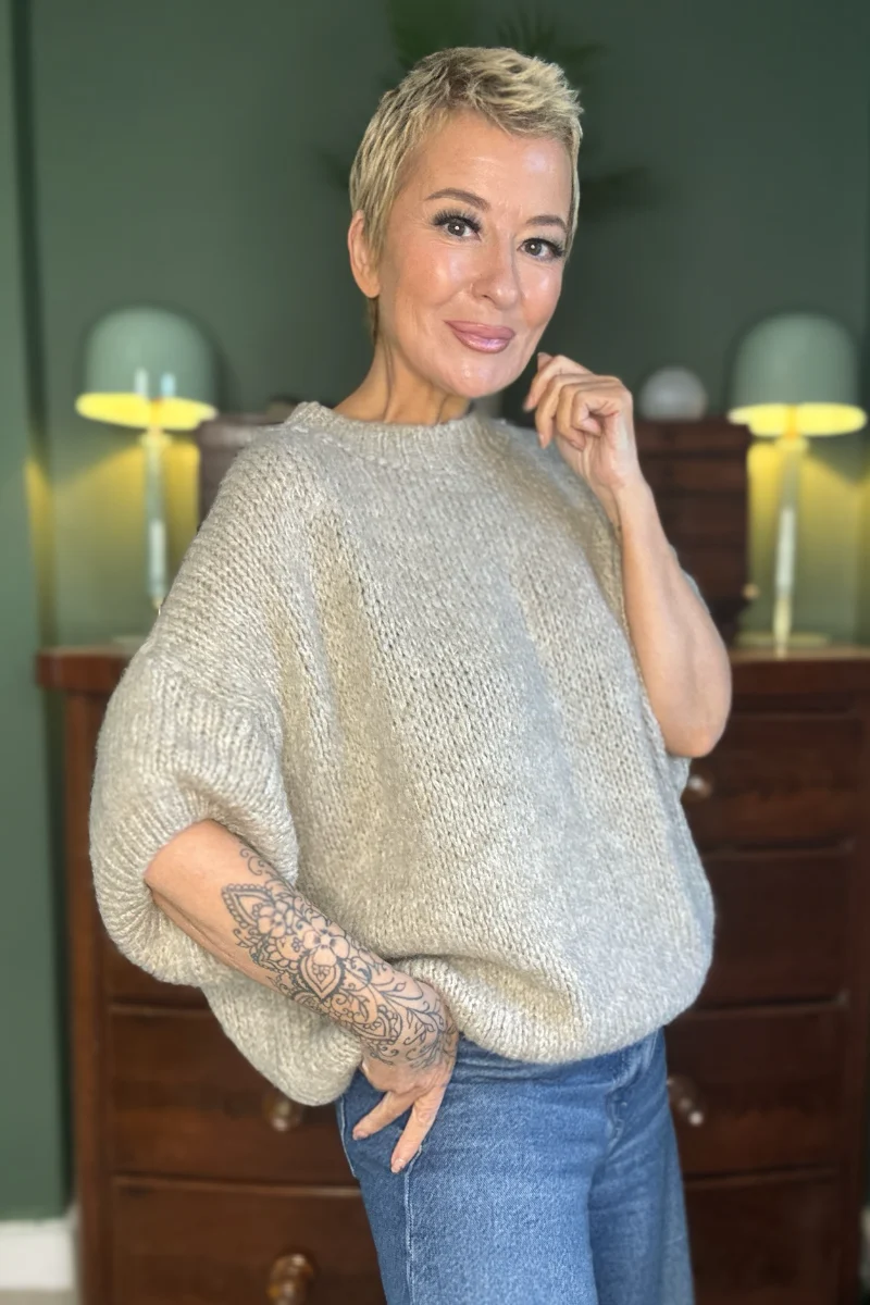 Short Sleeve Knit - Image 7